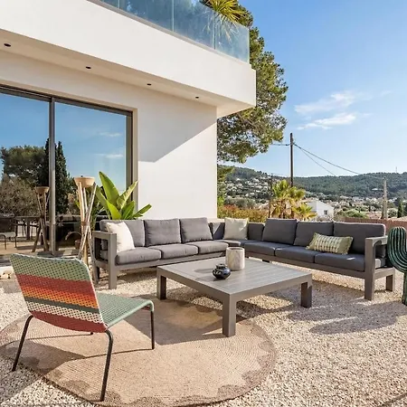 Maison Moderne Avec Vue Ceyreste